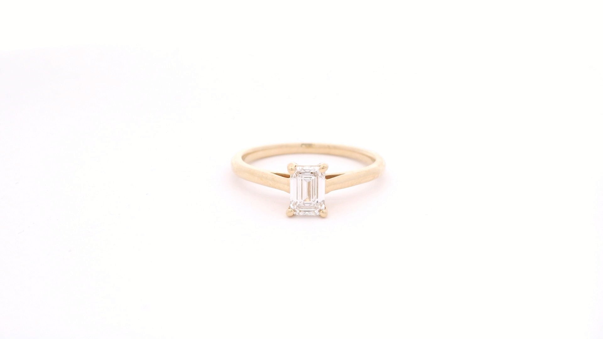 Anillo Emerald 0.53 cts Oro Amarillo 14k