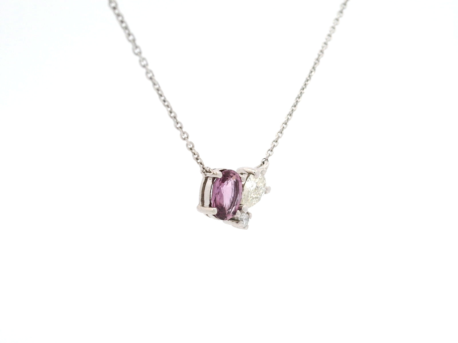 Collar Cluster Triple Zafiro (oval) Diamantes Pera y Redondo