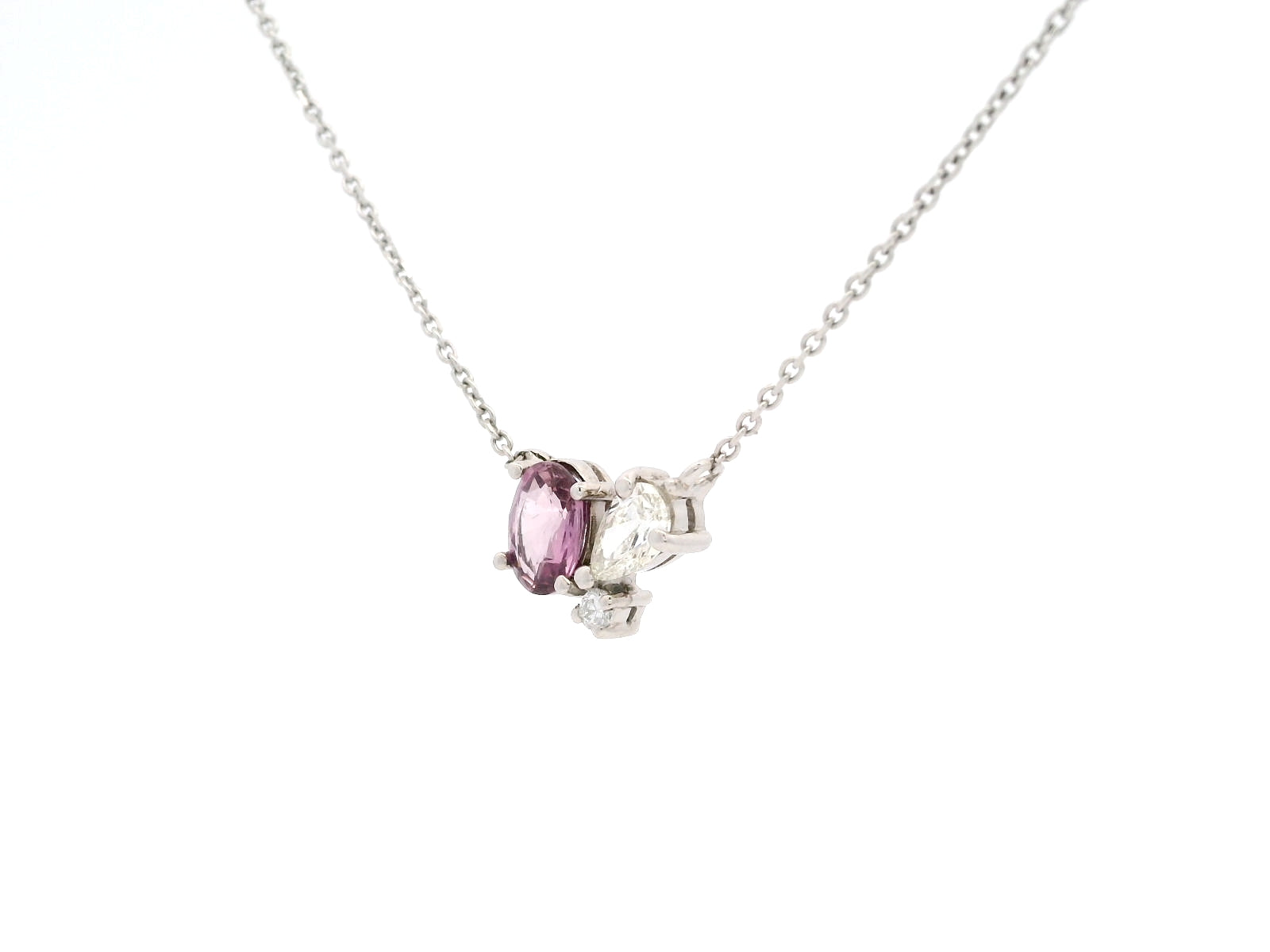 Collar Cluster Triple Zafiro (oval) Diamantes Pera y Redondo