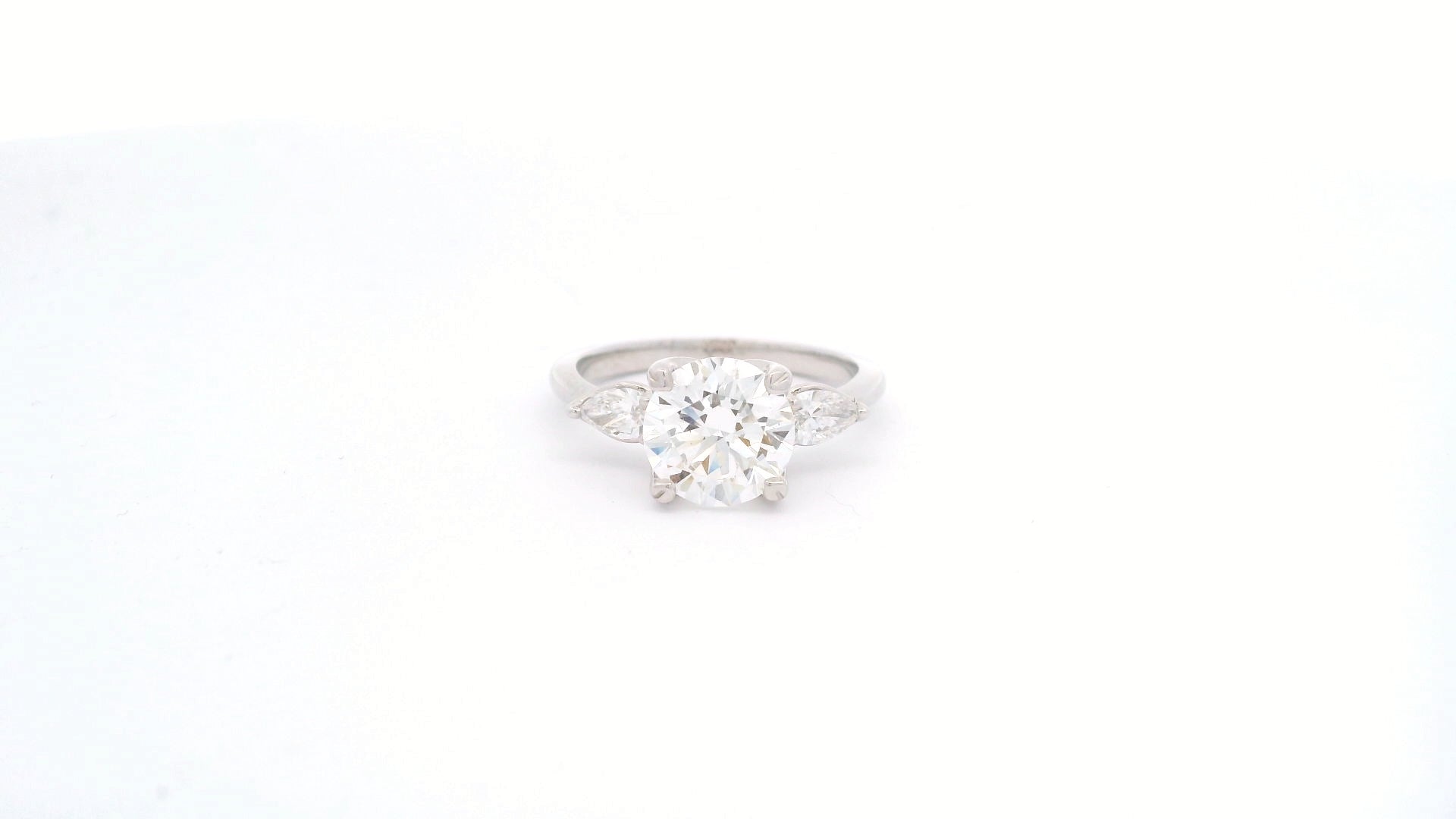 Anillo Triple Piedra C/ovales