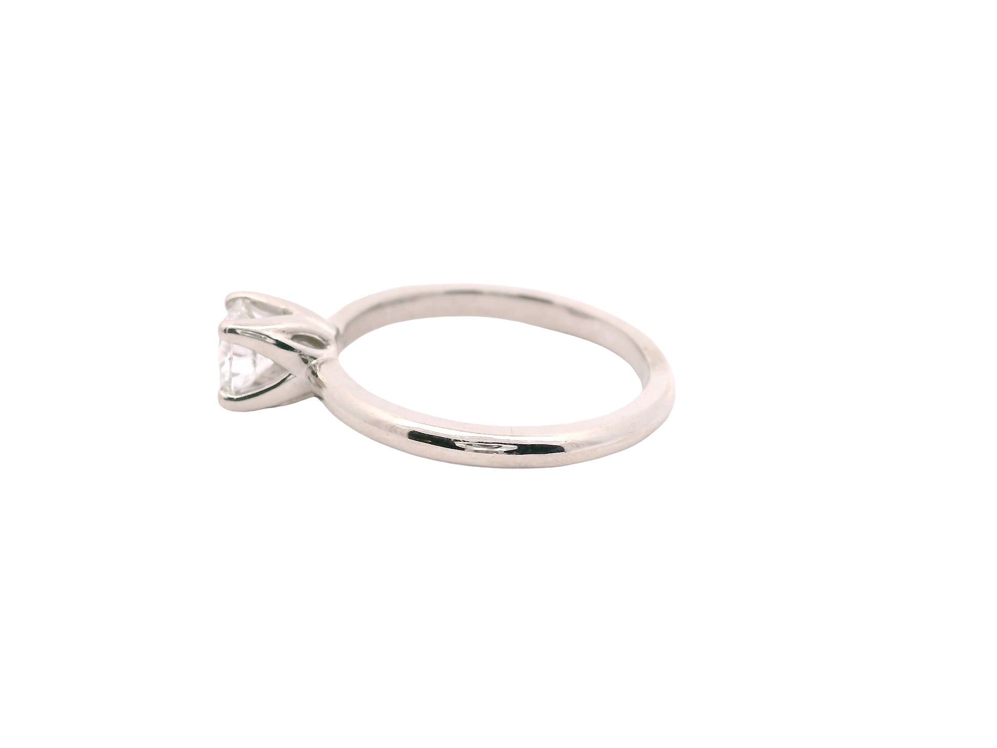 Anillo Brillante 0.57 cts Oro Blanco 14k