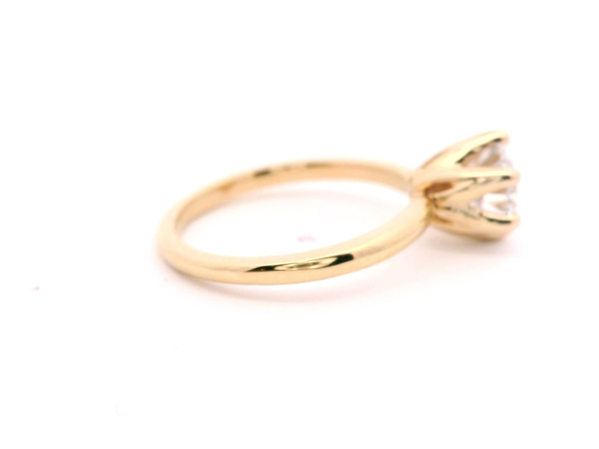 Anillo Brillante 1.03 cts Oro Amarillo 14k