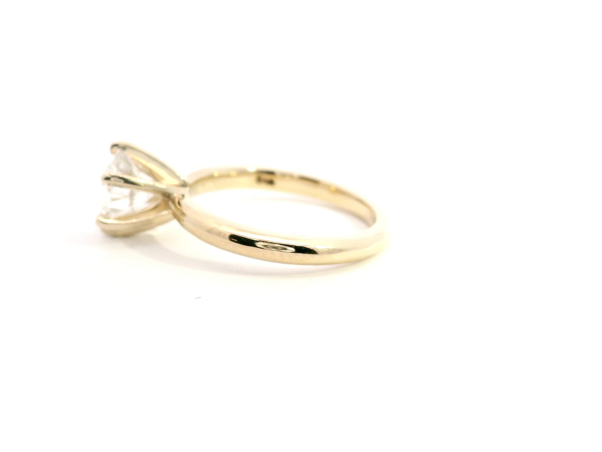 Anillo Brillante 1.33 cts Oro Amarillo 14k