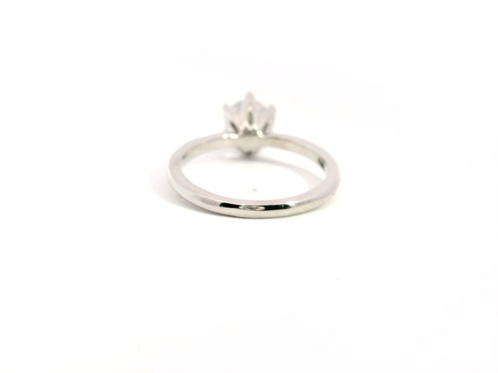 Anillo Brillante 0.94 cts Oro Blanco 14k