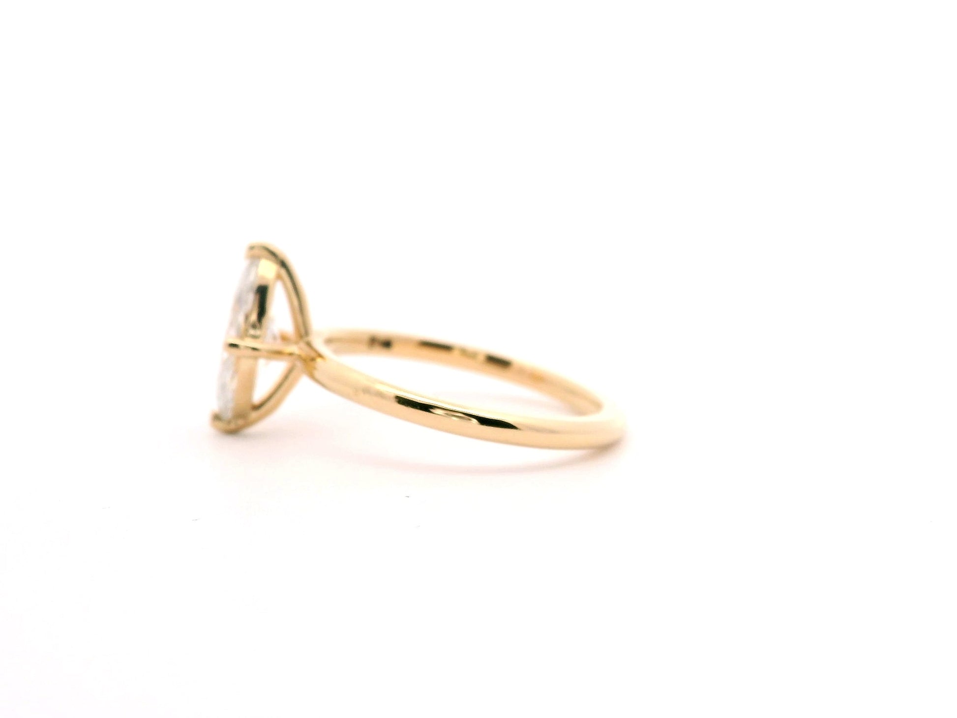 Anillo Marquisse 1.03 cts Oro Amarillo 14k