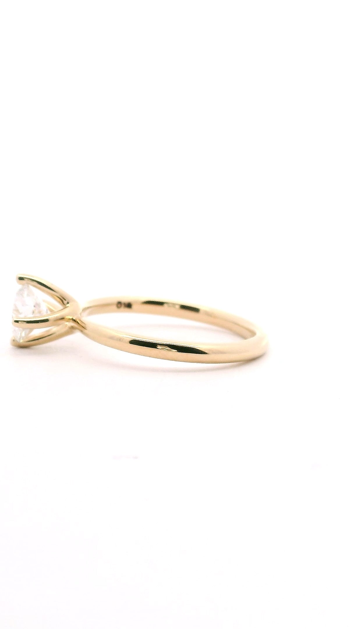 Anillo Brillante 0.87 cts Oro Amarillo 14k