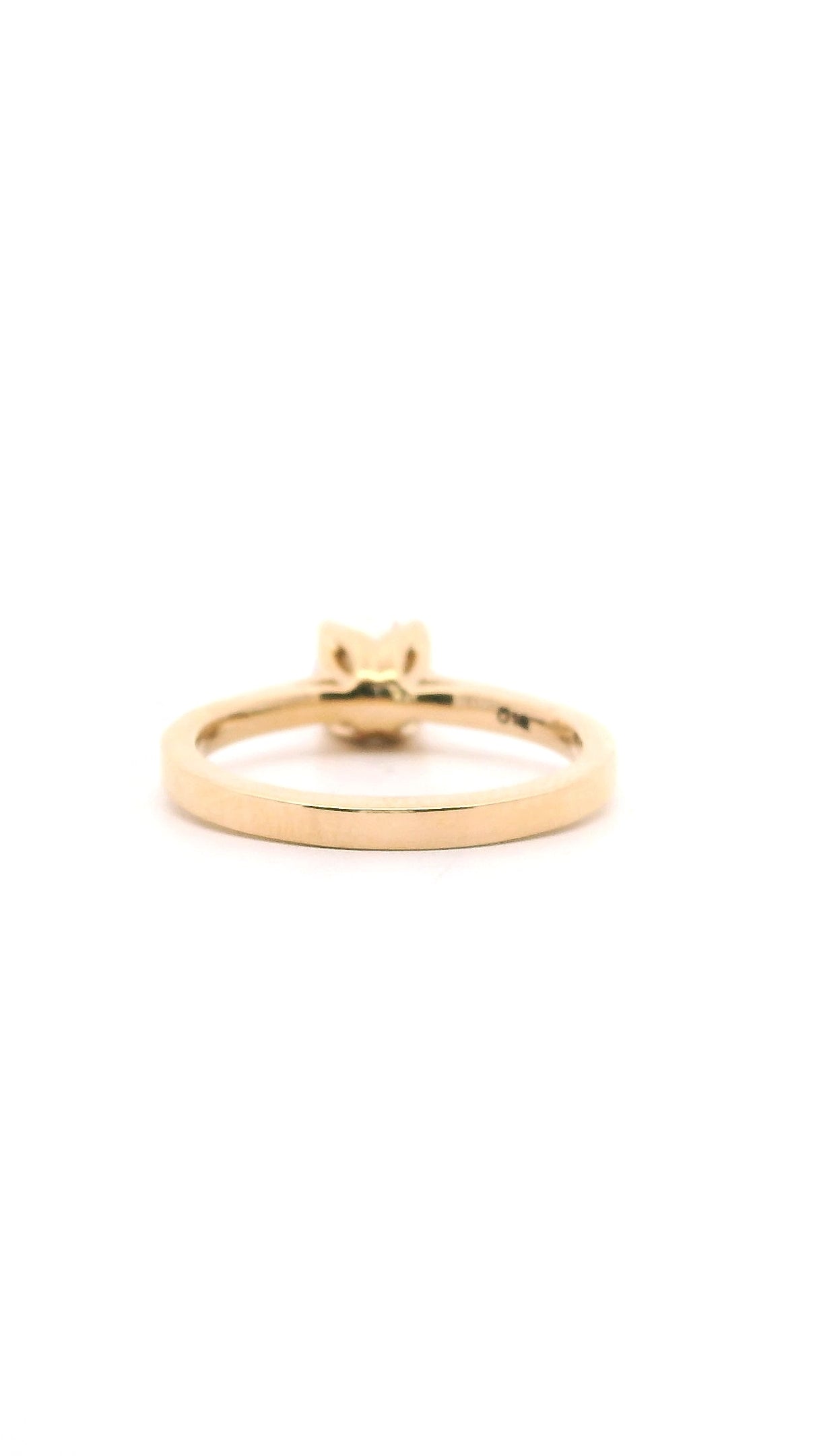 Anillo Brillante 0.71 cts Oro Amarillo 14k