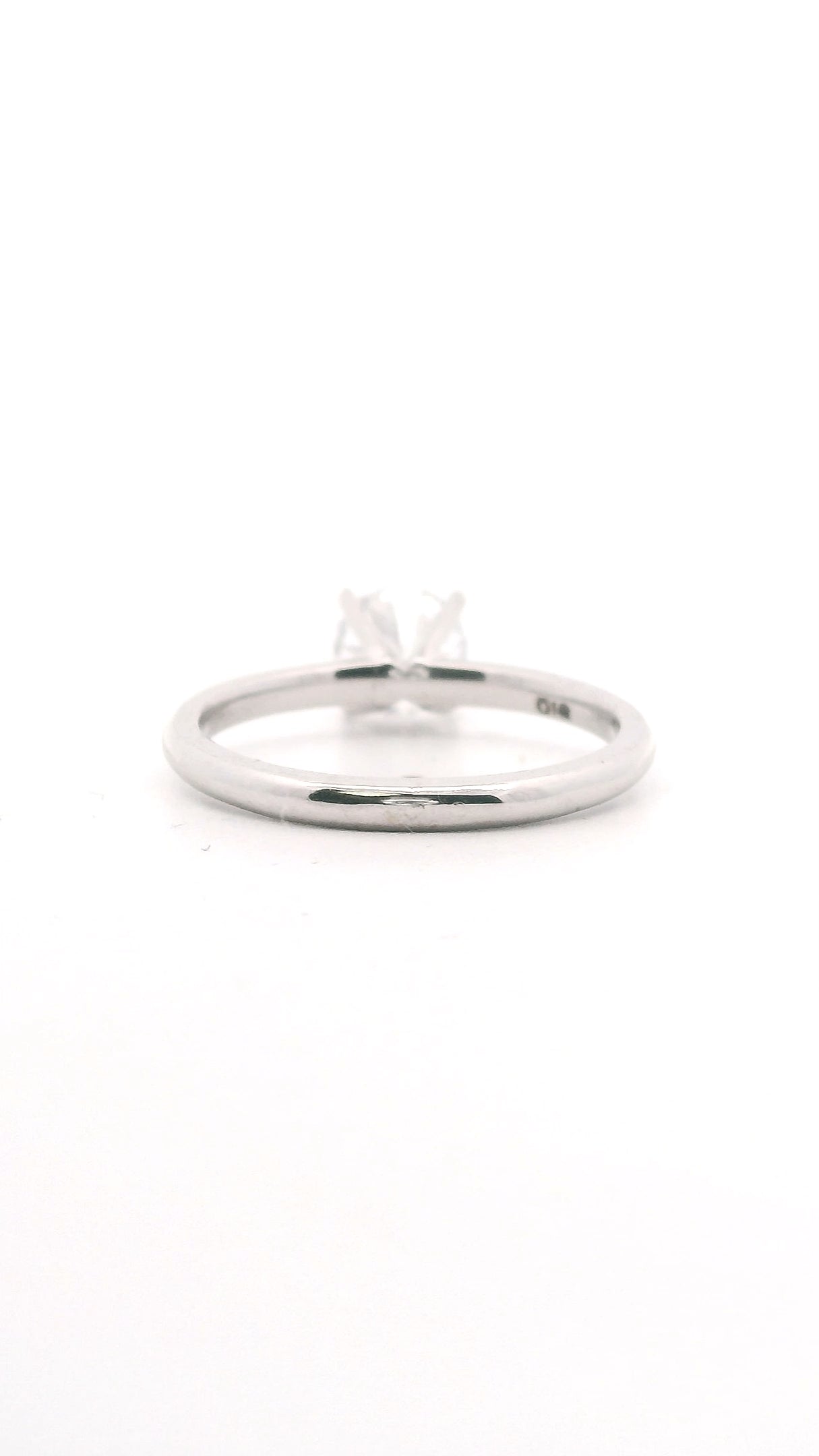 Anillo Brillante 0.71 cts Oro Blanco 14k