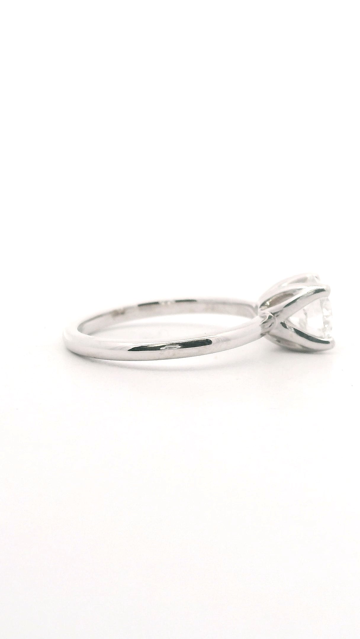 Anillo Brillante 1.22 cts Oro Blanco 14k