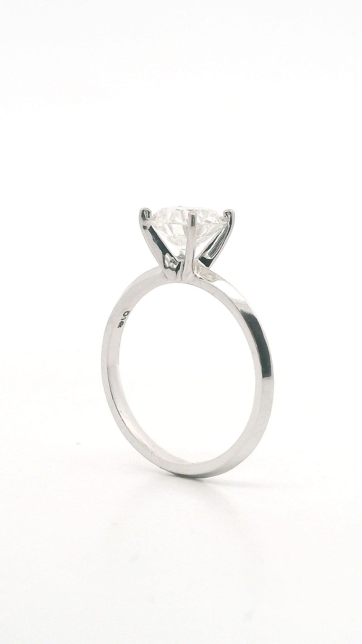 Anillo Brillante 1.4 cts Oro Blanco 14k