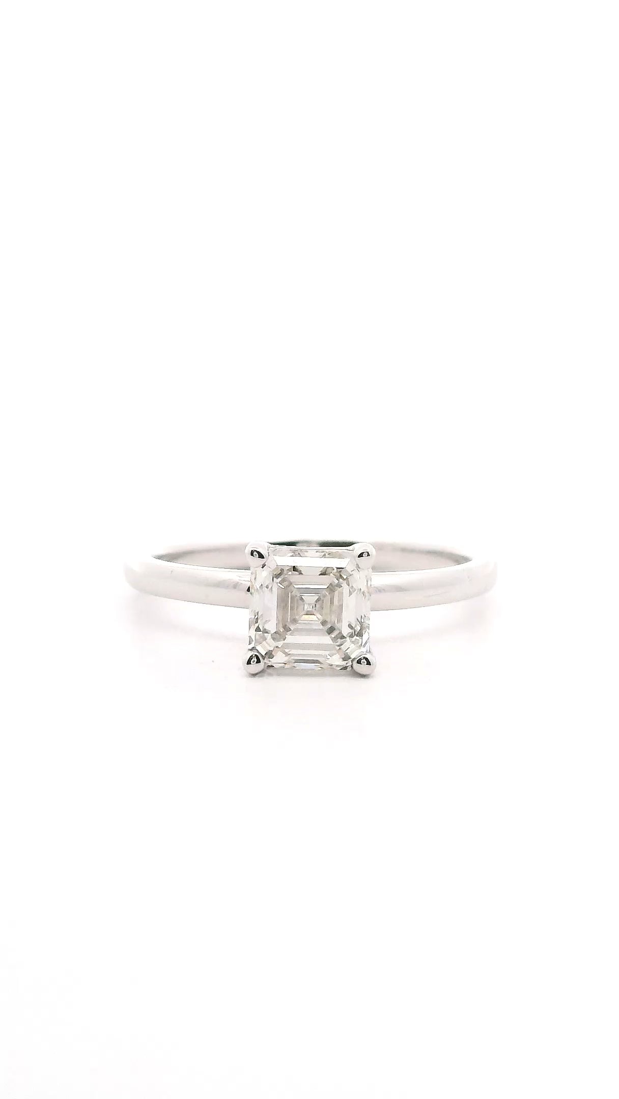 Anillo Asscher 1.01 cts Oro Blanco 14k