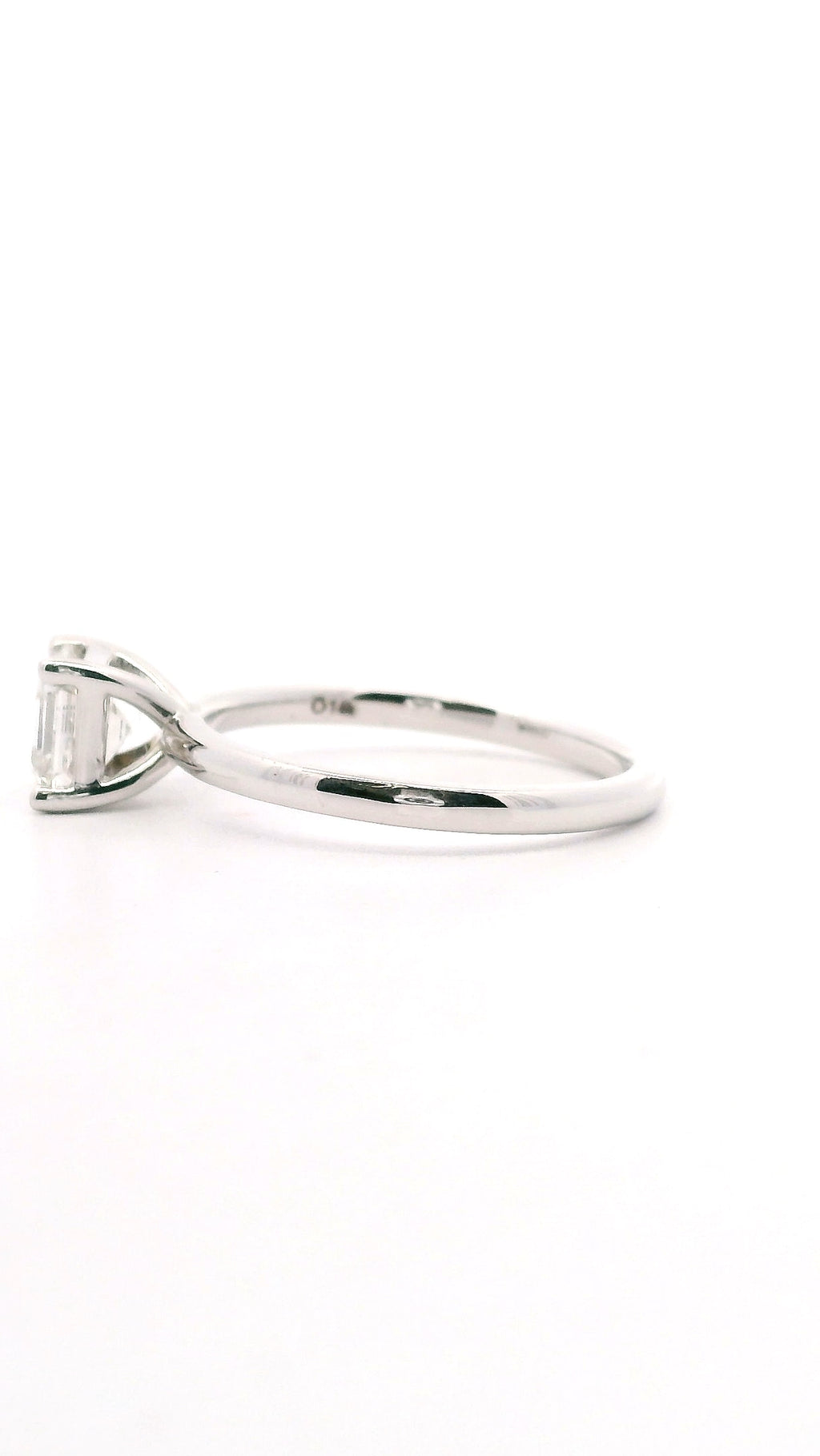 Anillo Asscher 1.01 cts Oro Blanco 14k