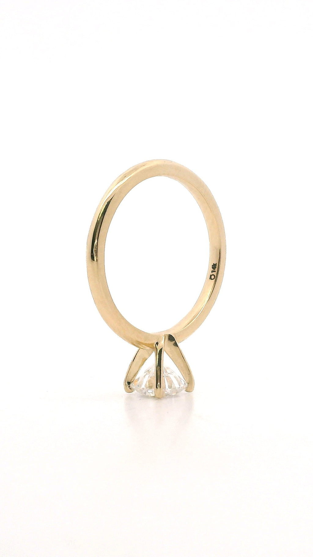 Anillo Brillante 0.85 cts Oro Amarillo 14k
